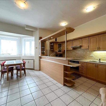 Glos Mew Appartement Kołobrzeg Buitenkant foto