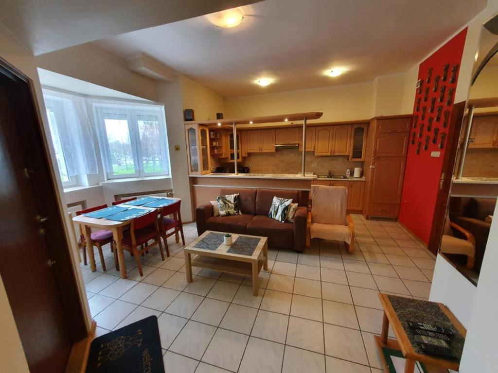 Glos Mew Appartement Kołobrzeg Buitenkant foto